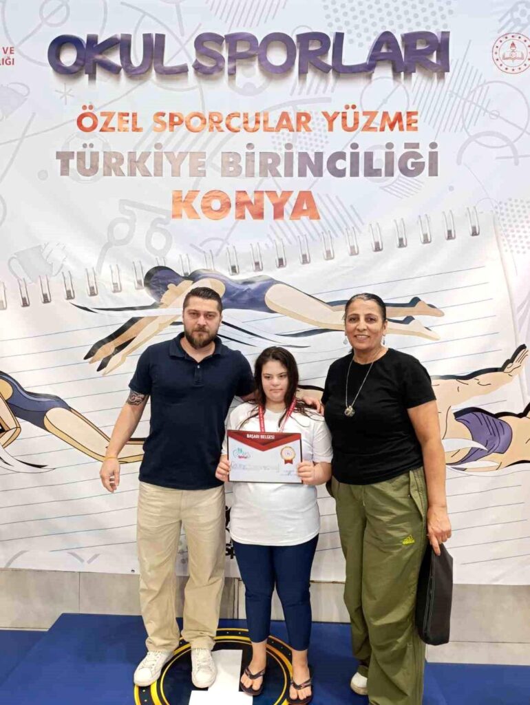 Lösemiyi yenen Masal Çelik, yüzmede Türkiye birincisi oldu